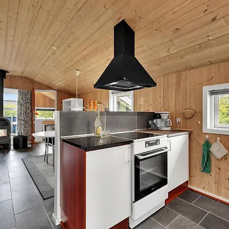 3 Bedroom Amazing In Hébergement de vacances *