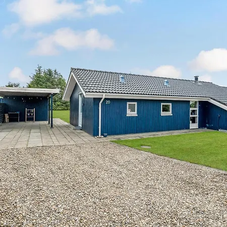 3 Bedroom Amazing In Hébergement de vacances *