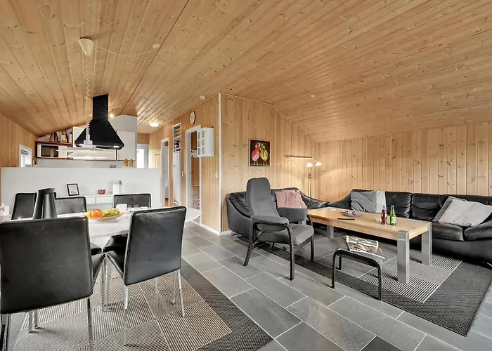 3 Bedroom Amazing In *